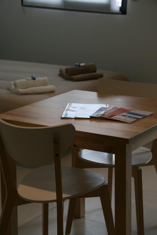 Ferienwohnung Appart Azur Saint-Laurent-du-Var Zimmer foto